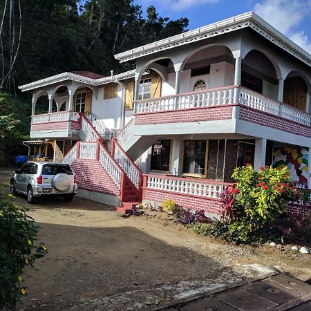 Mainroad Suite Calibishie Ngoại thất bức ảnh