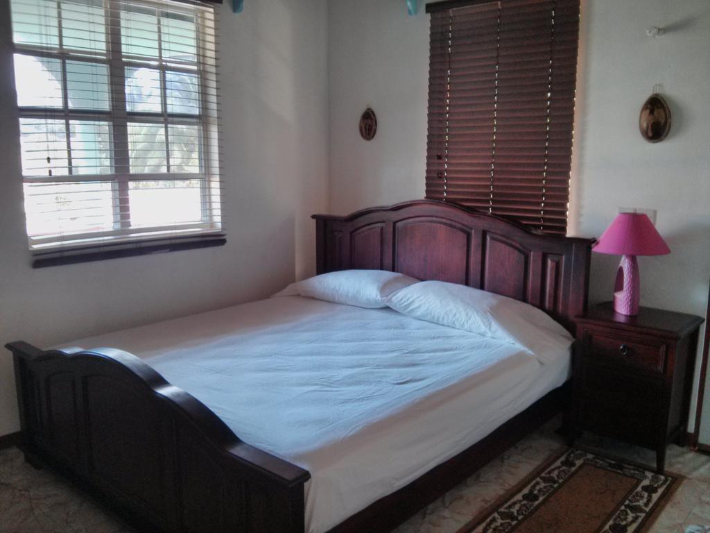 Mainroad Suite Calibishie Ngoại thất bức ảnh